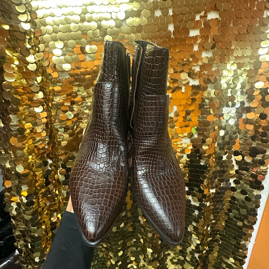 Womens Brown Crocodile Pattern Boots